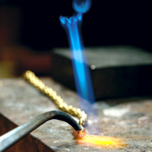 Chile jewelry manufacturing and Chilean jewelry wholesale suppliers, Chile industrial jewelry supplies jewels wholesale vendors offering a complete jewelry collections to support business market... Certified diamonds, jewels and gold to the jewelry industry made in Chile to the USA distribution...